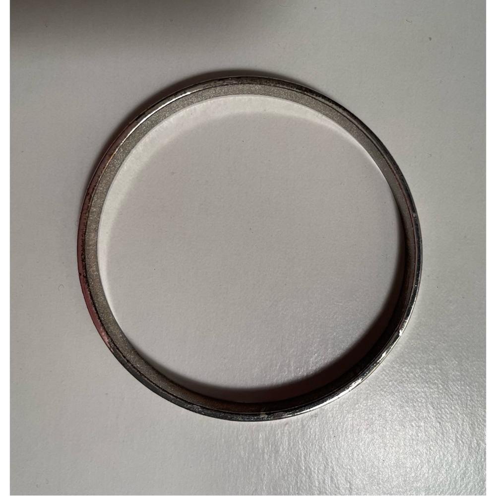 LOVE Bangle-Silver - Picture 8 of 11